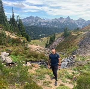 Meet your Posher, Brandon